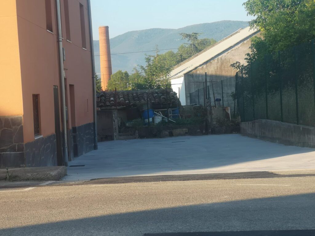 Finalizadas las obras de reurbanización del tramo entre las calles El Peso y El Olivo en el barrio de Bayas 1 2021.06.08 FINALIZADAS OBRAS CALLE EL OLIVO